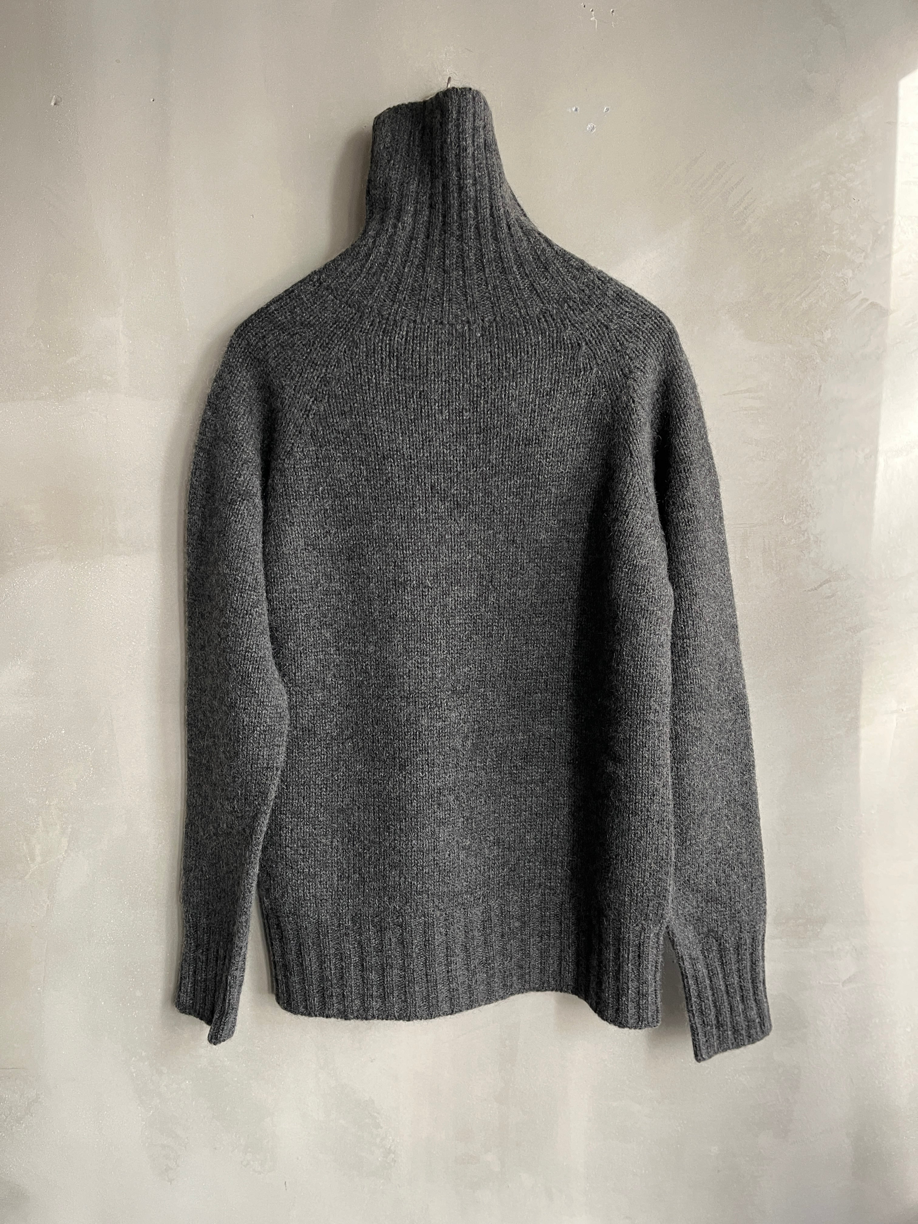 eleven 2nd｜イレブンセカンド｜ヤクタートルネックセーター