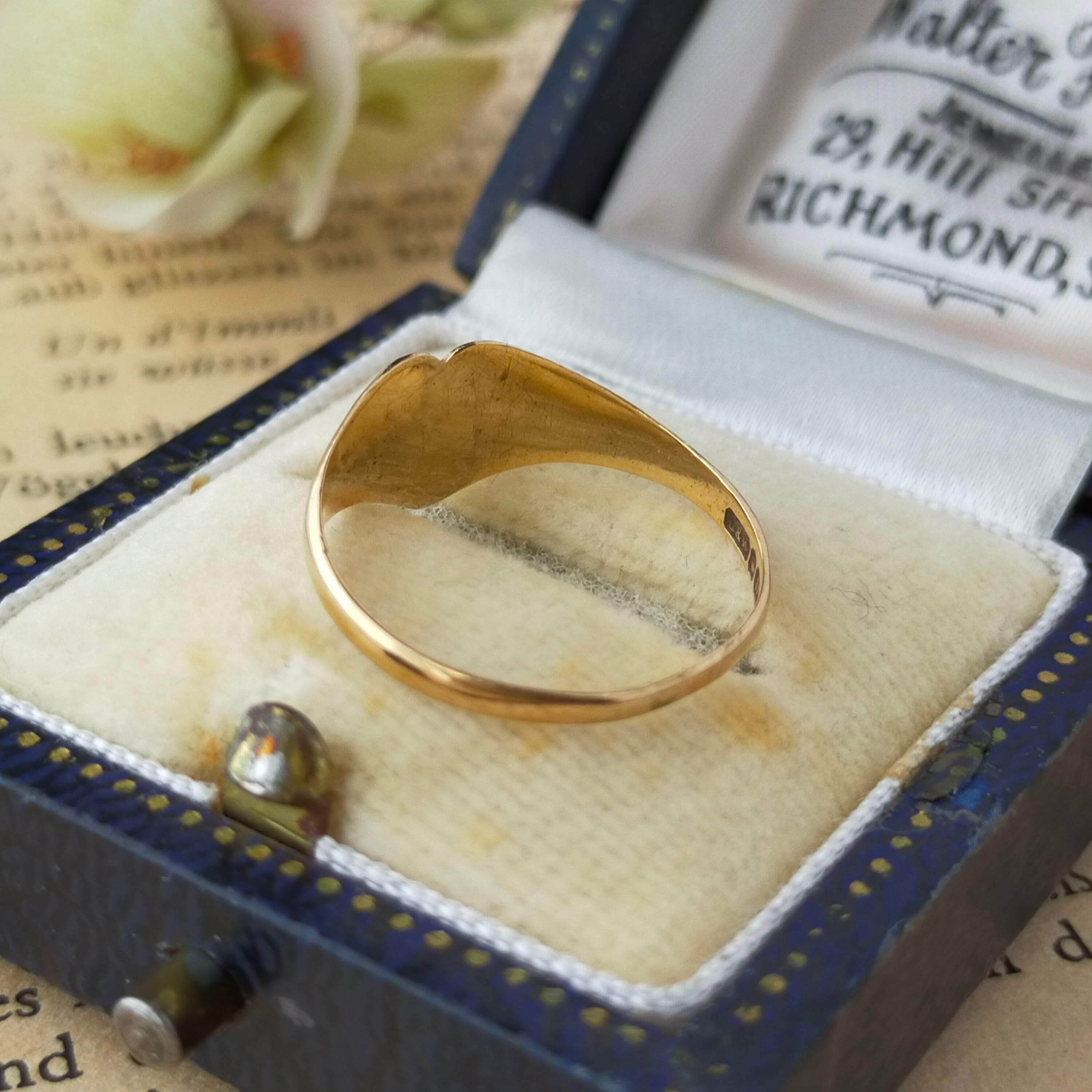 英国 1980年 ヴィンテージ 9kゴールド ハート シグネットリング