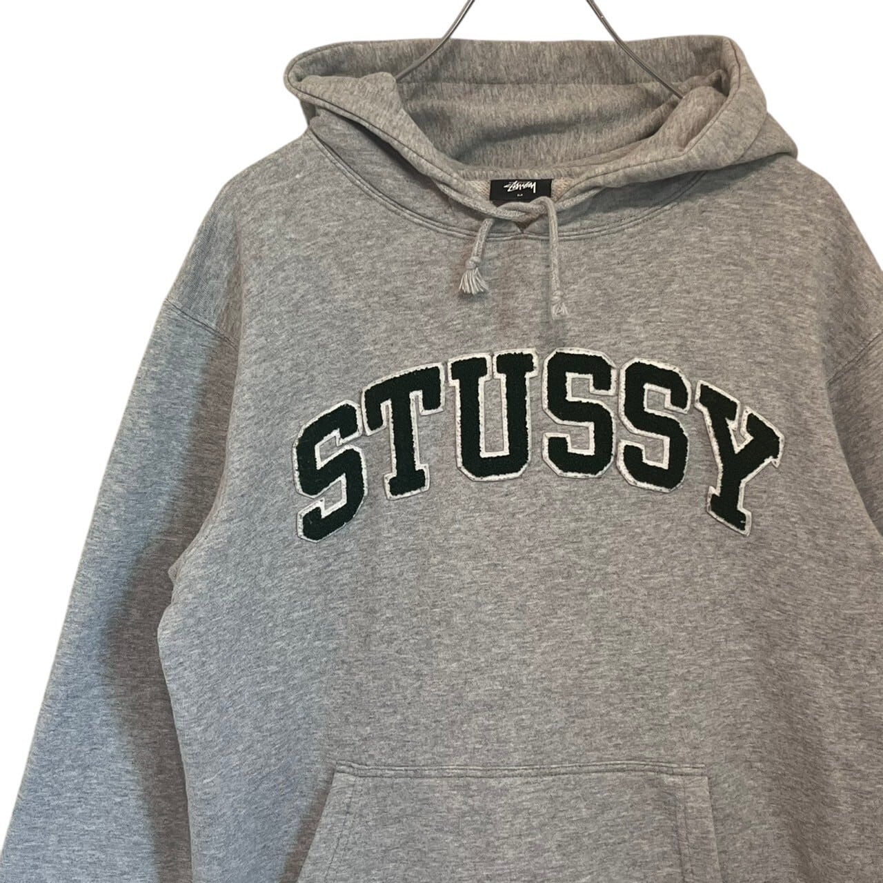 stussy ステューシー パーカー フーディ センターロゴ 刺繍ロゴ