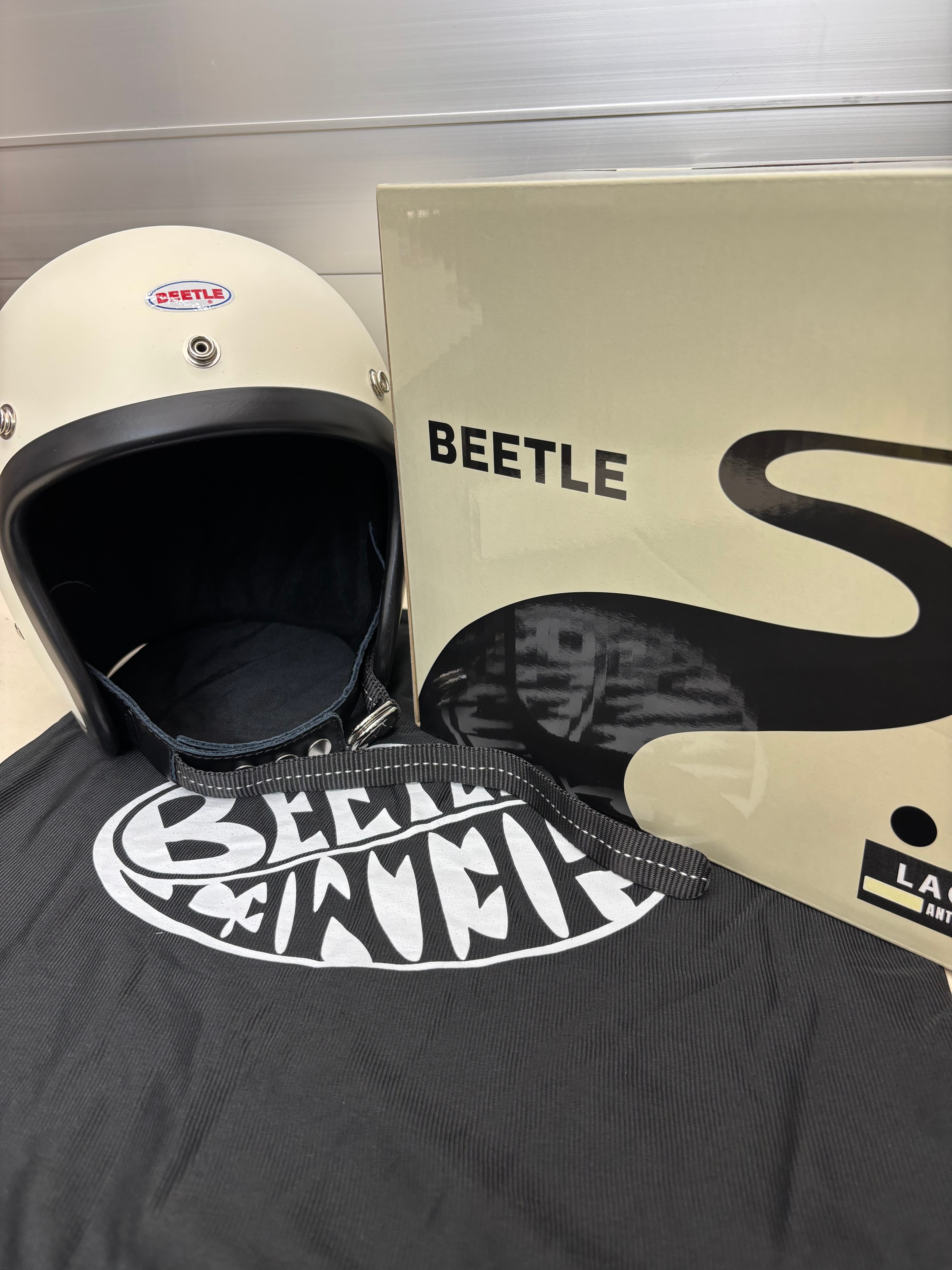 オーシャンビートル LAC マット アイボリー Wストラップ黒！各サイズ