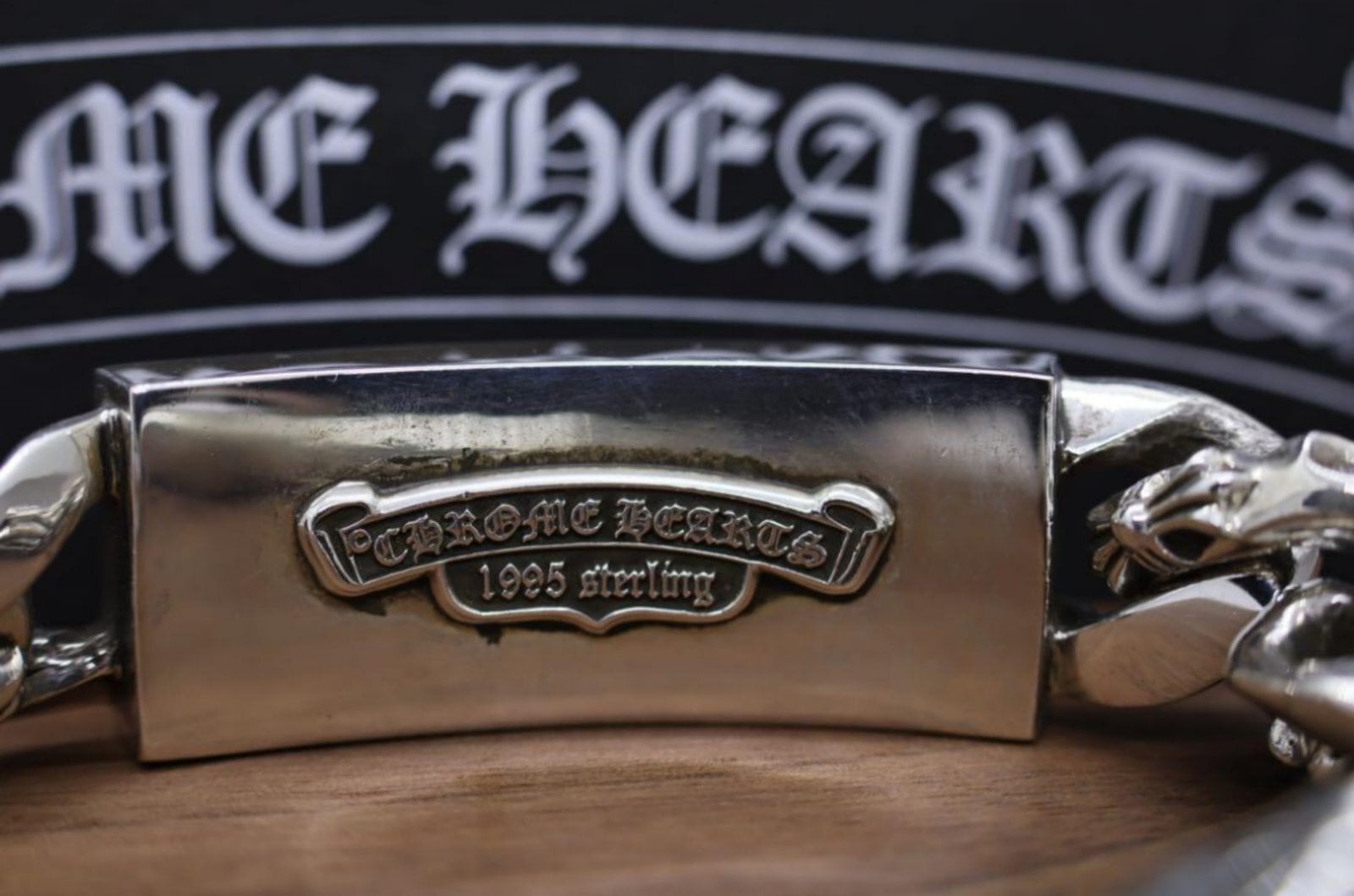 7cfb1b52849c5e850445eb8d5ee948