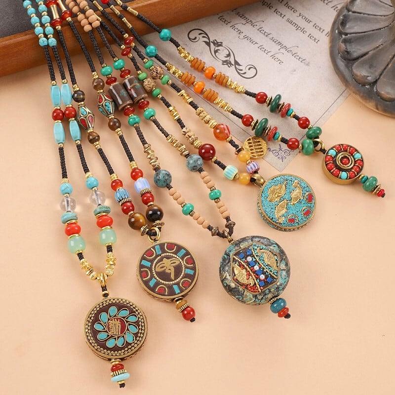 レトロ中国エスニックスタイルネックレス天然石編組鎖骨チェーン女性の