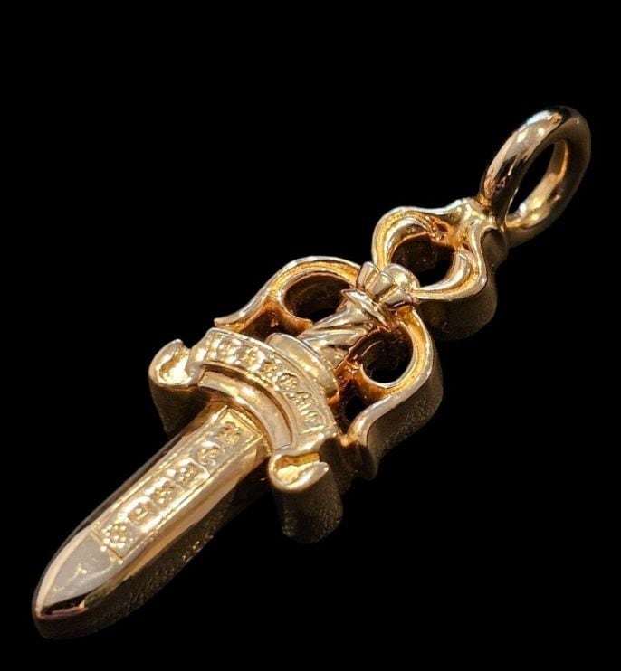 CHROME HEARTS クロムハーツ ダブルダガー ペンダントトップ 22K