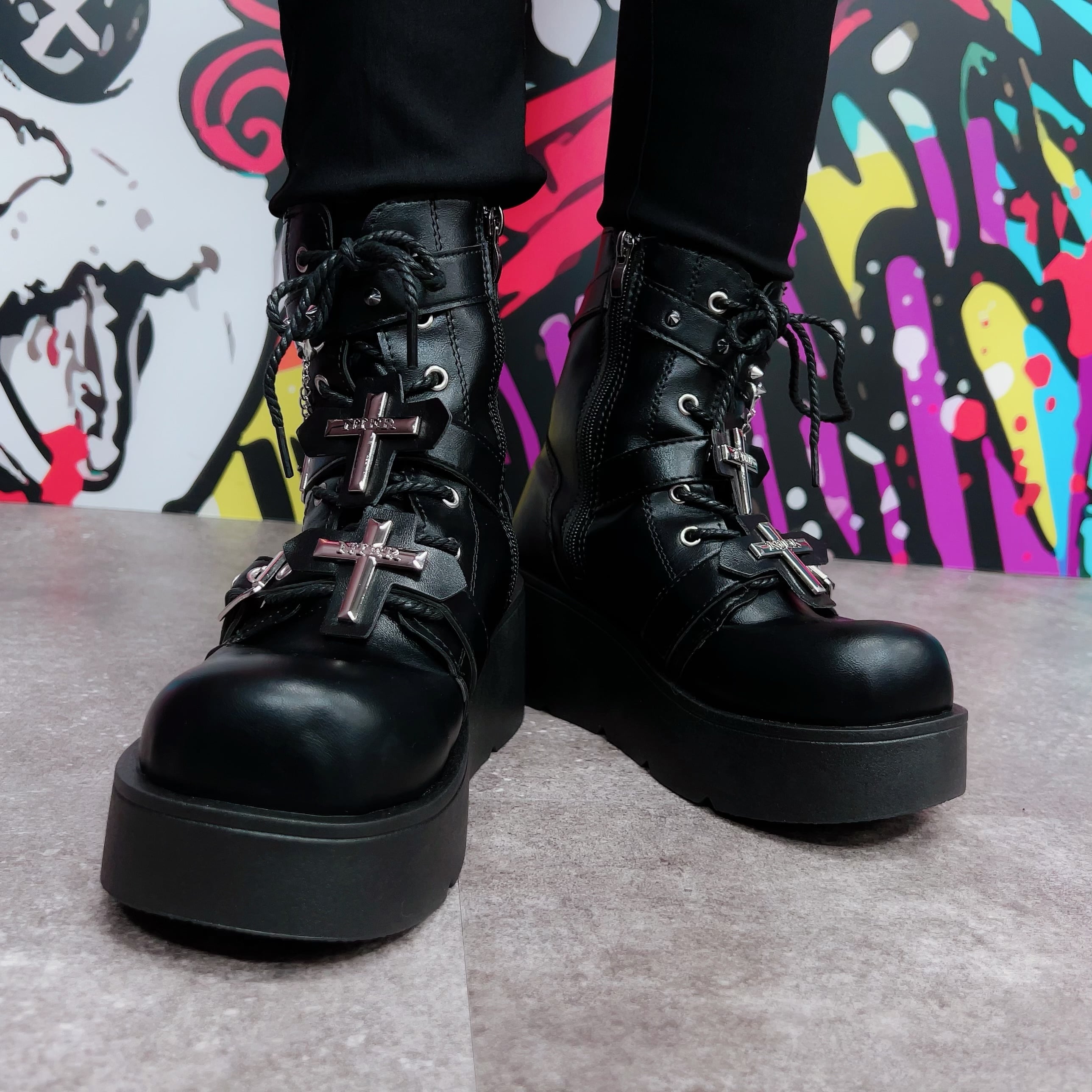 6サイズ展開＊CROSS×CHAIN付き厚底ブーツ 【身長約6cmUP】 | NIER CLOTHING