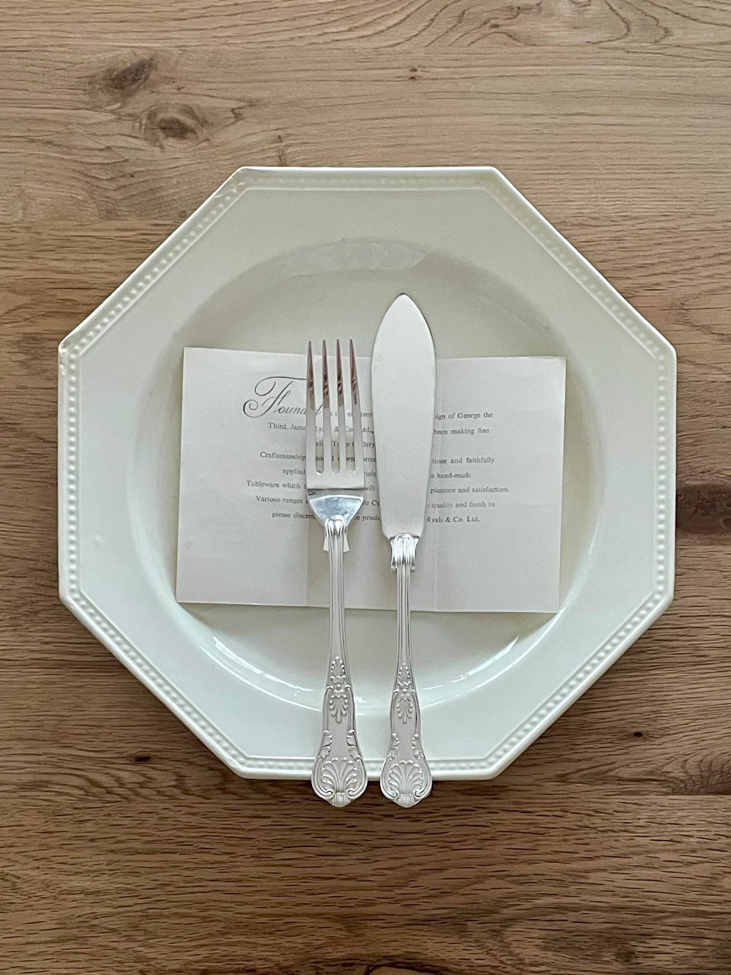 シェフィールド製 フィッシュナイフ＆フォーク シルバープレート