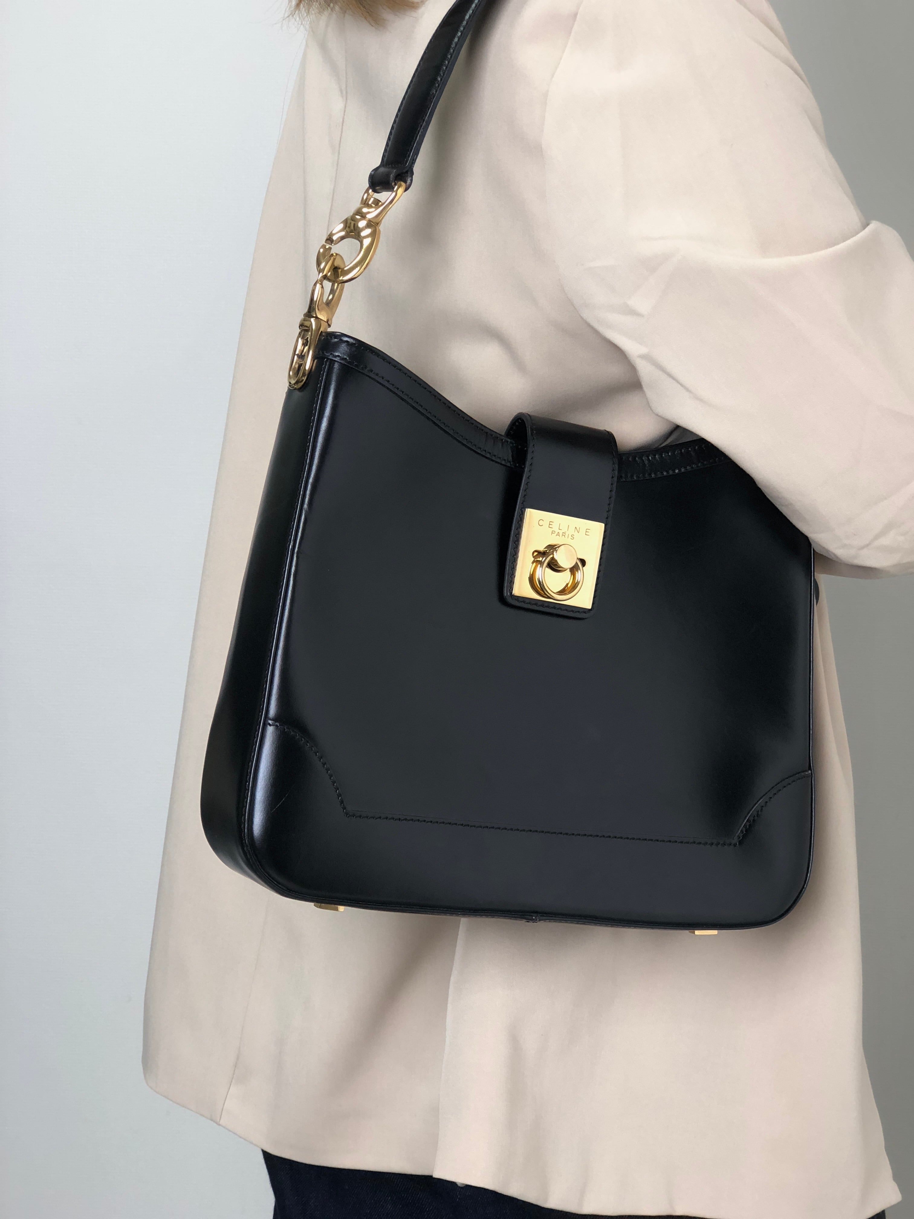 CELINE セリーヌ ショルダーバッグ ブラック ガンチーニ レザー ワン