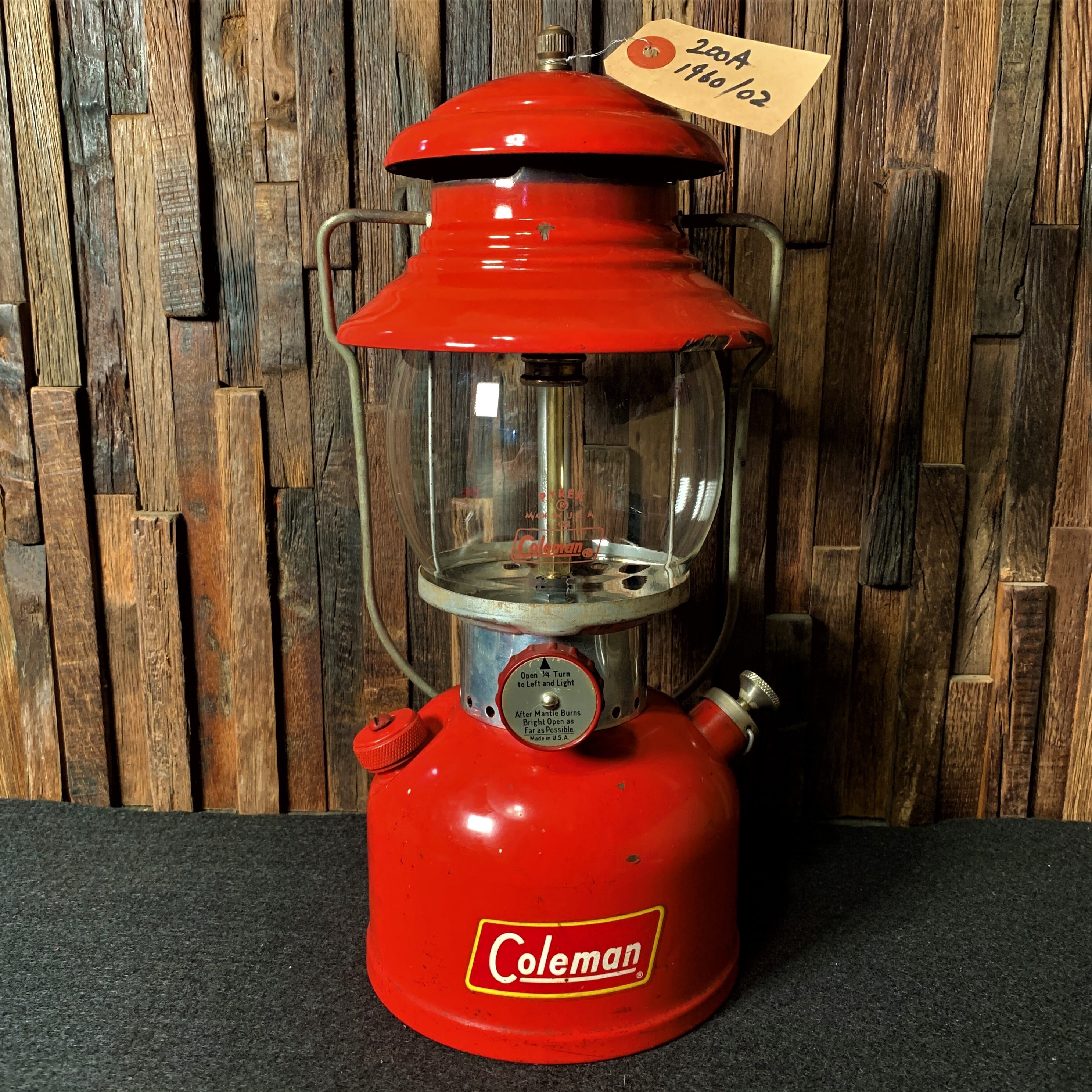 コールマン 200A 1960年2月製造 前期 イエローボーダー 黄枠 ランタン