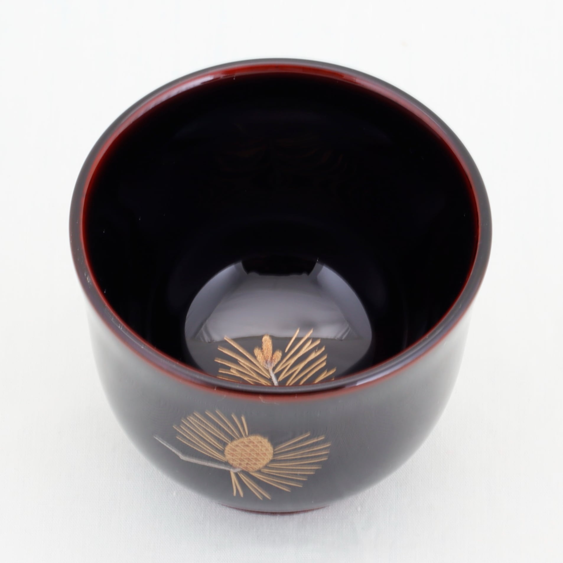 230-1 輪島塗 ぐい呑み／溜塗／松蒔絵 | 輪島塗 加藤漆器店 公式