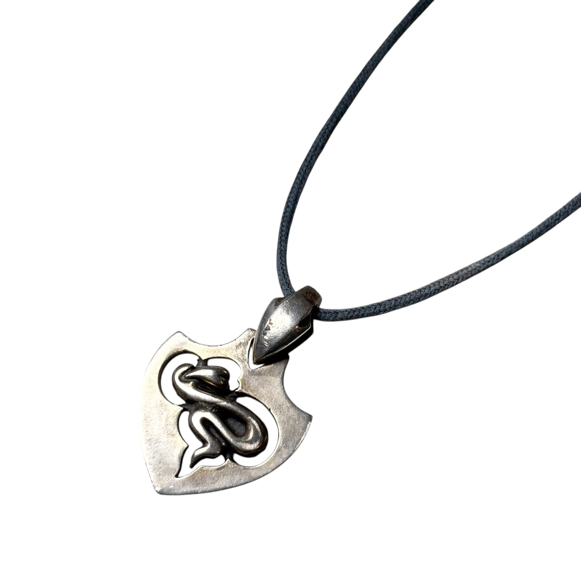 PATRICK COX silver cross pendant necklace | NOIR ONLINE