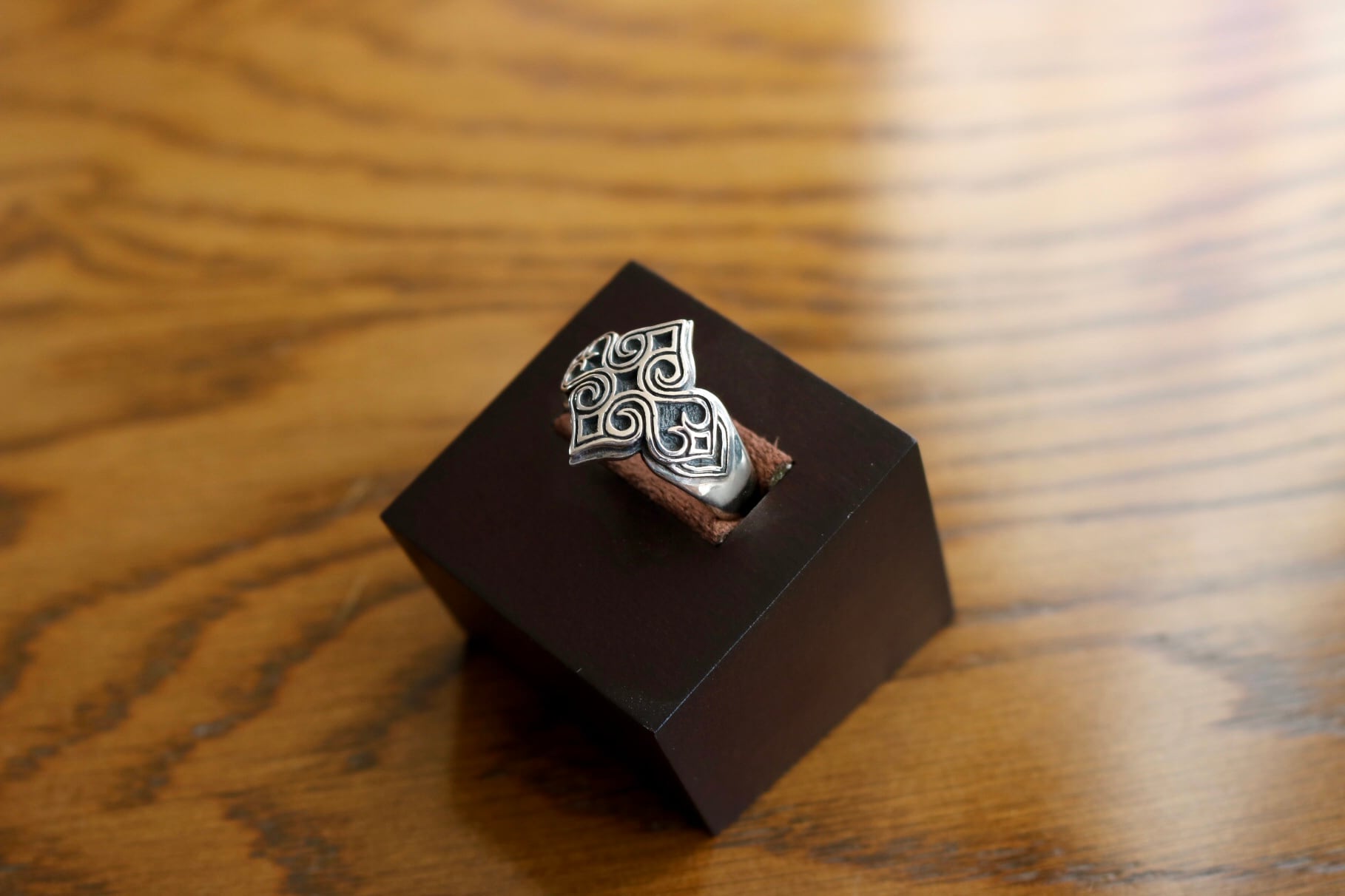 SLVR92 アイヌ文様ring | 工房 うきよ