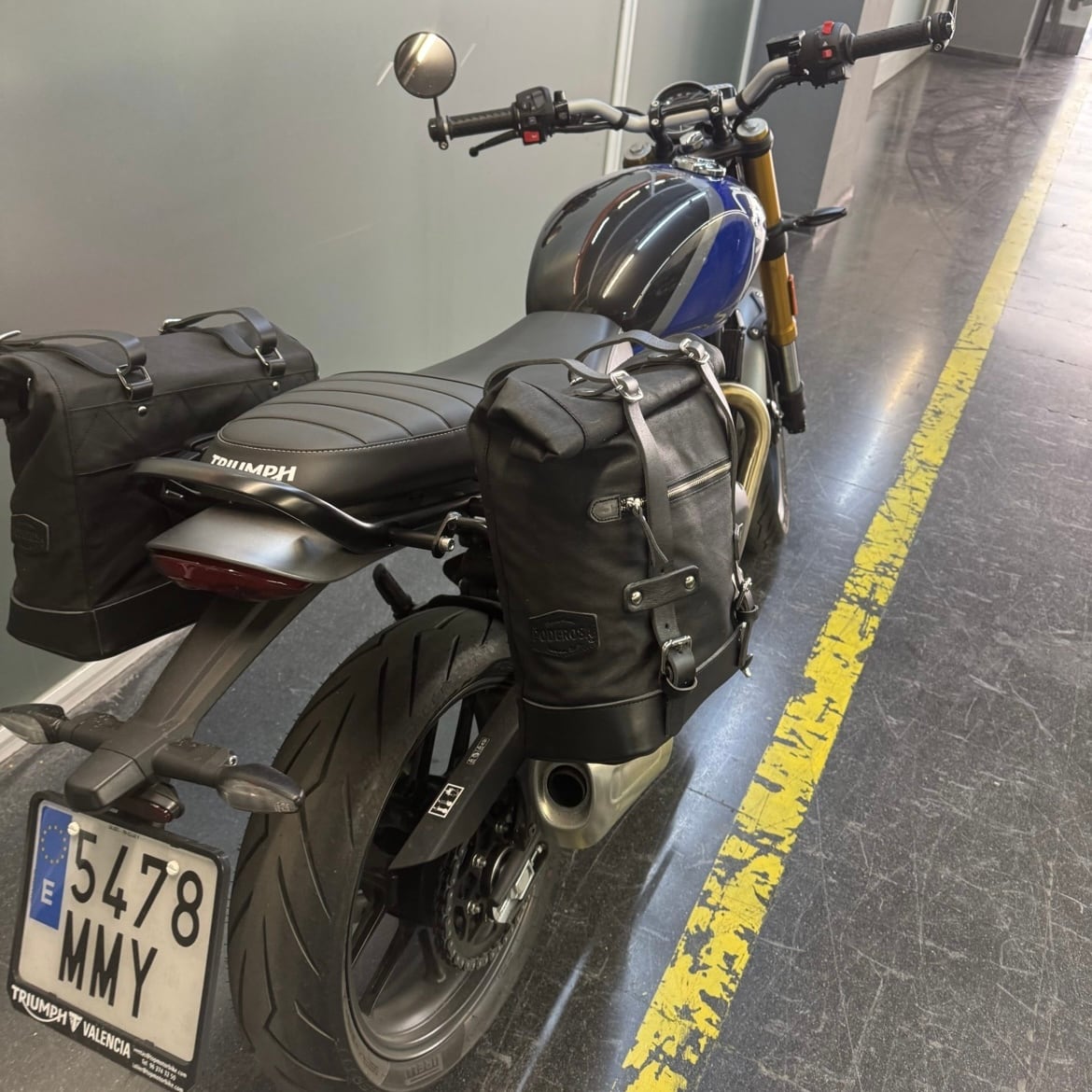 TRIUMPH スピード400 スクランブラー400X用ブラケット 左右セット