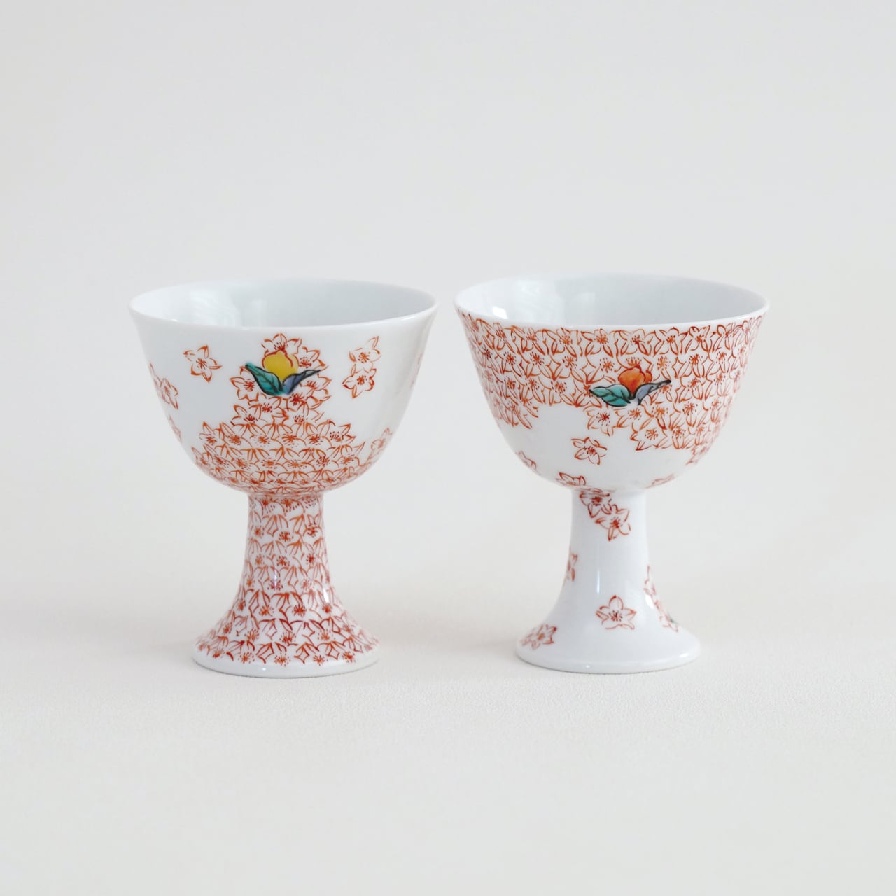桃花文 高台杯（1個） | 肥前赤絵窯元 鷹巣