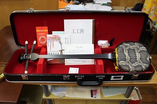 宮古木工芸 三線 紫檀三線 両面本皮一枚張り 1,350g 沖縄 皮保障