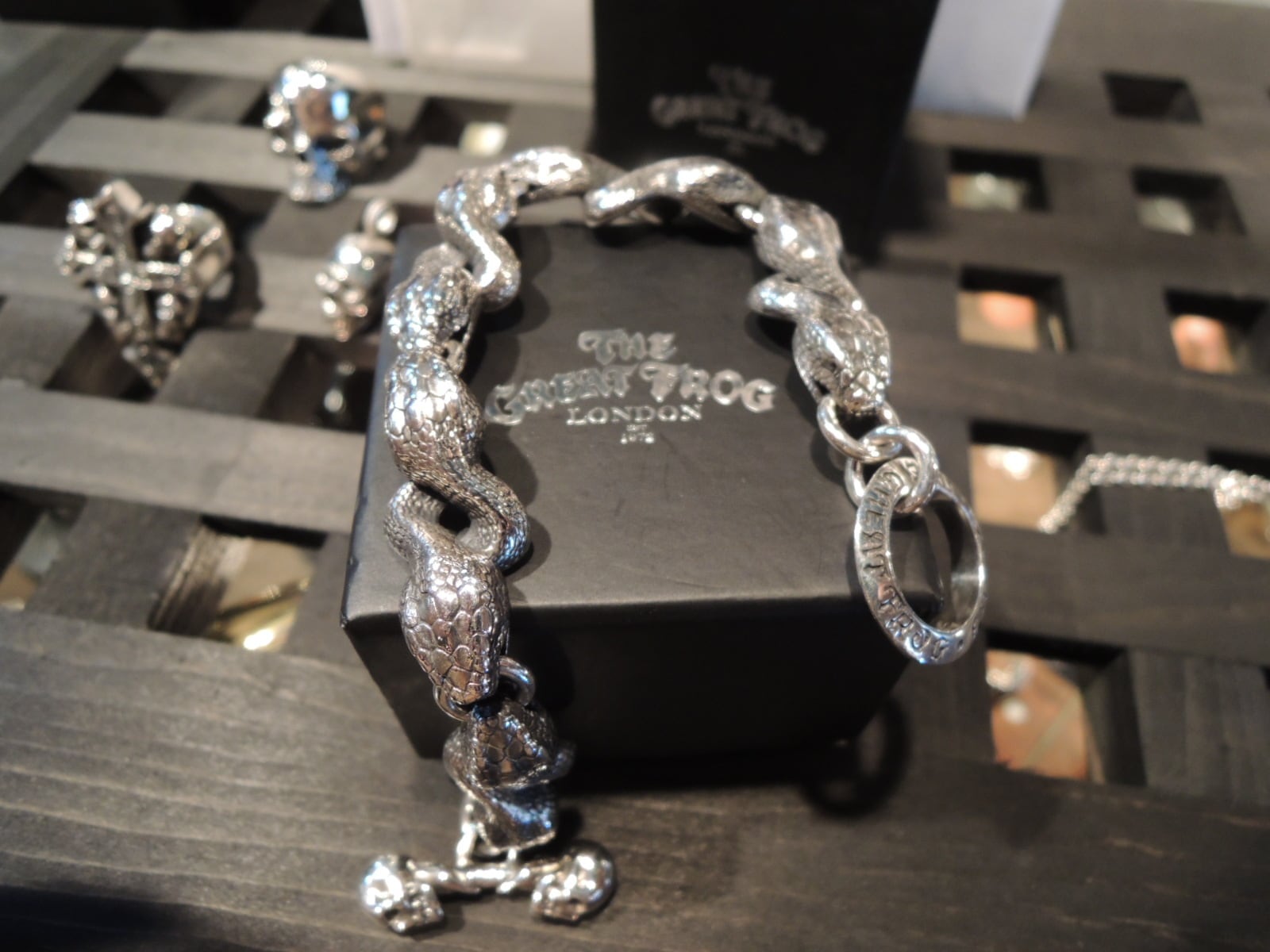 THE GREAT FROG SNAKE HEAD BRACELET グレートフロッグ