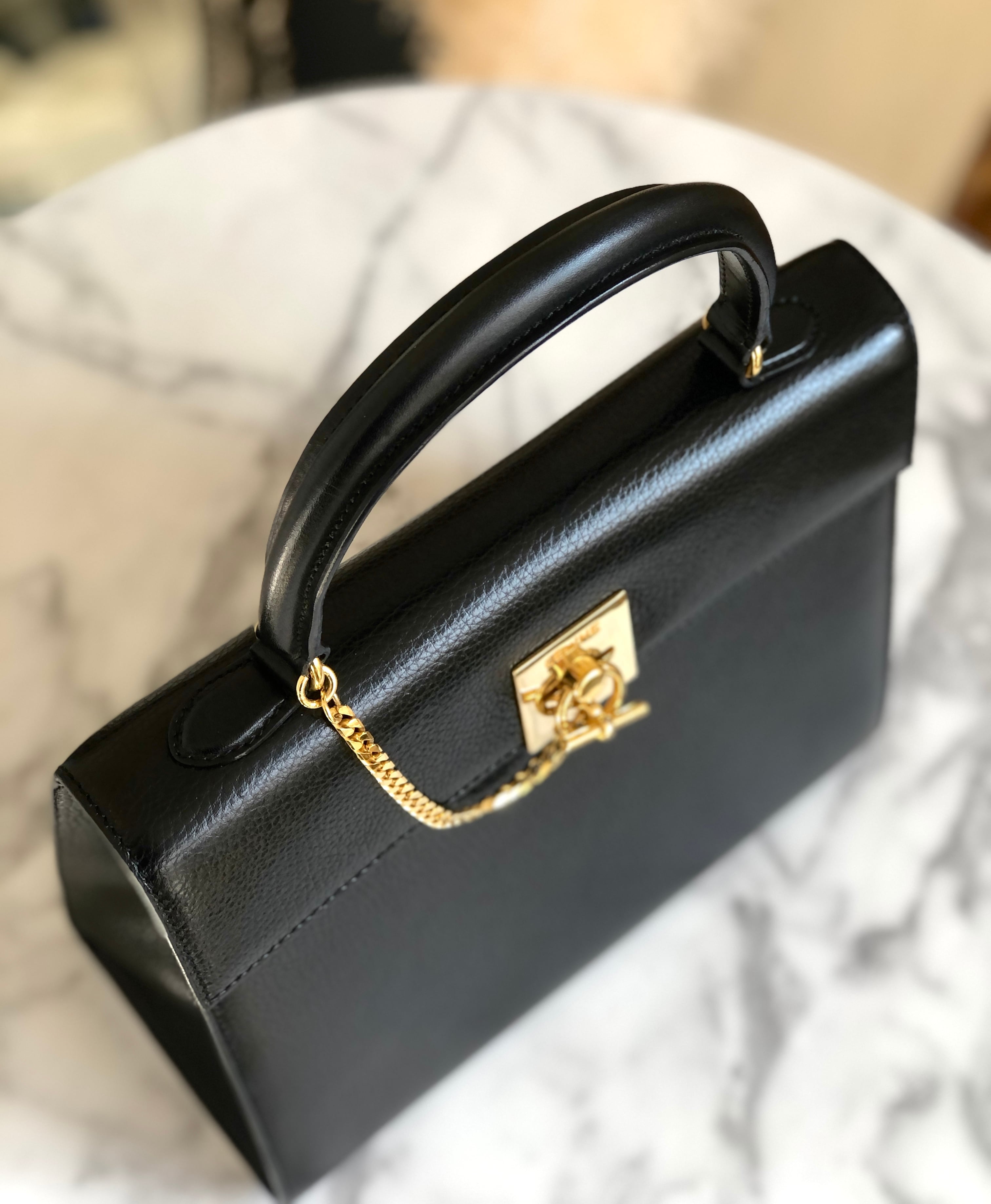 CELINE セリーヌ マンテル エンボスレザー トップハンドル ケリー