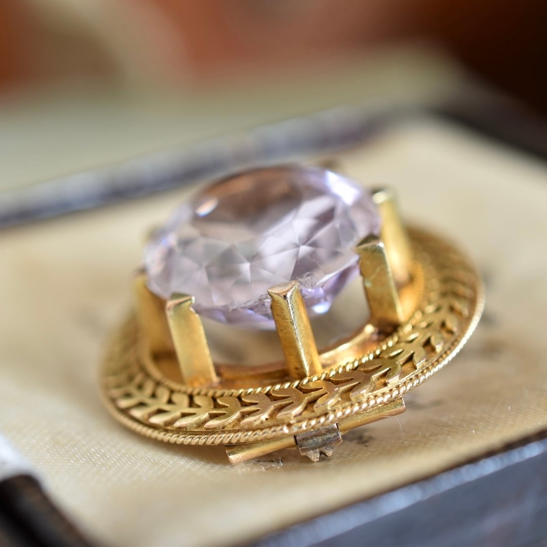 英国アンティーク 1880年 ヴィクトリアン 15金 天然アメジストの