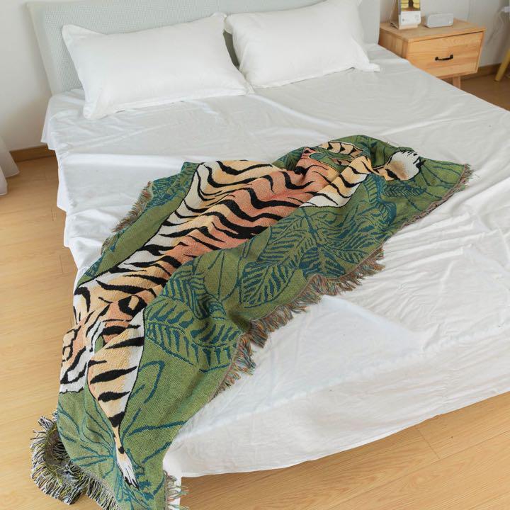 タイガー ラグマット キャンプ アウトドア トラ インテリア | 輸入雑貨