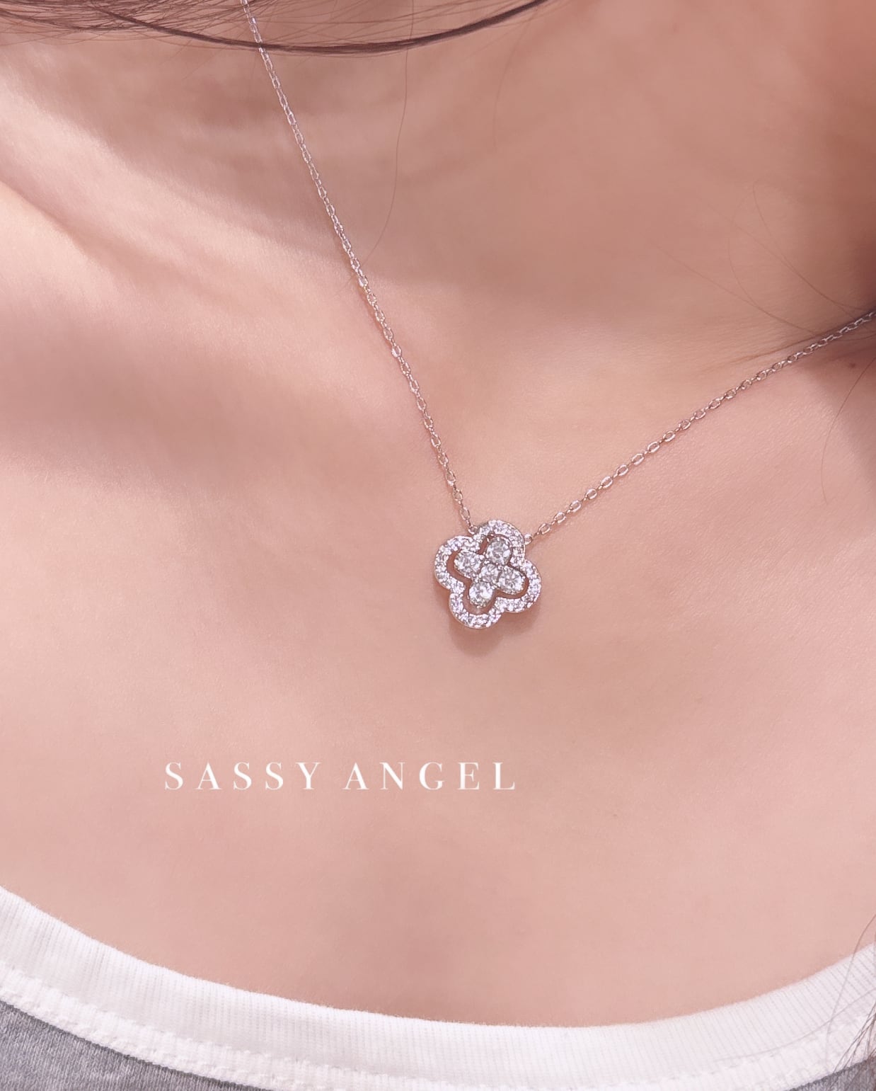 clover flower necklace [218] | SASSY ANGEL
