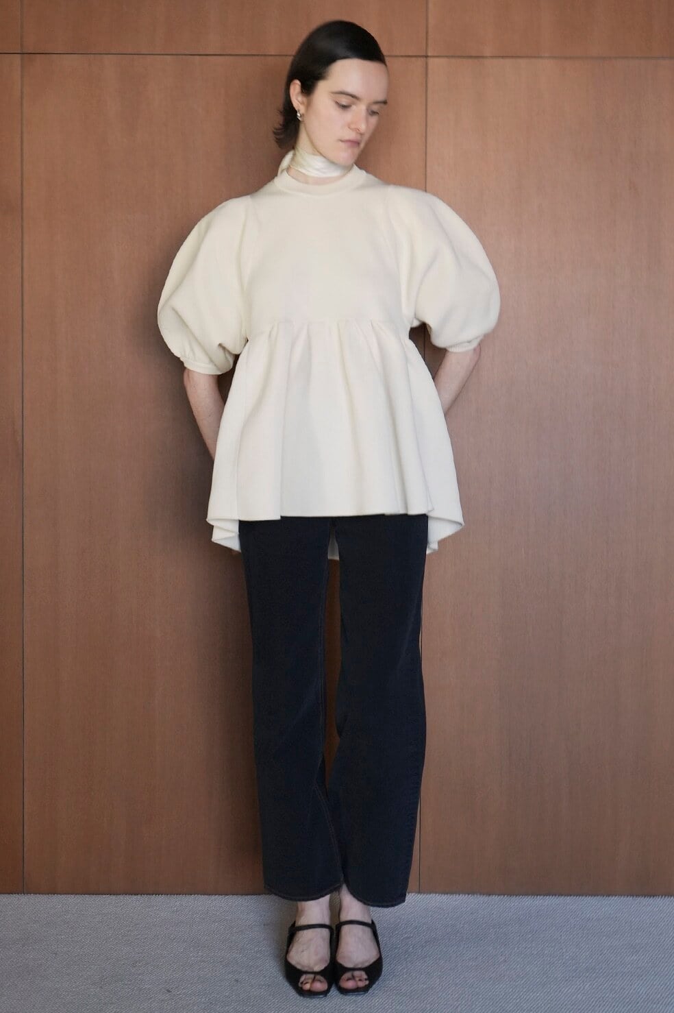 CLANE(クラネ) BALLOON SLEEVE GATHER KNIT TOPS IVORY | サウス