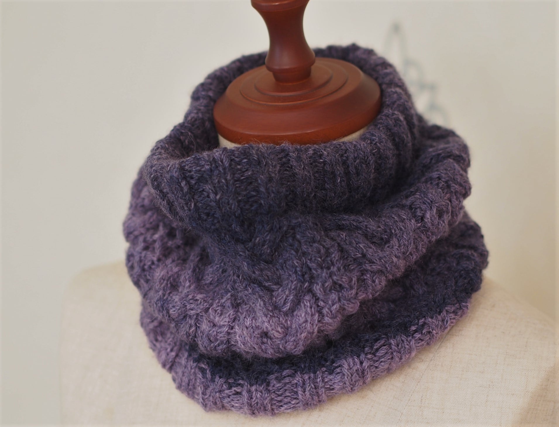 ダウンロード編み図］ケーブル模様のネックウォーマー | Natural knit