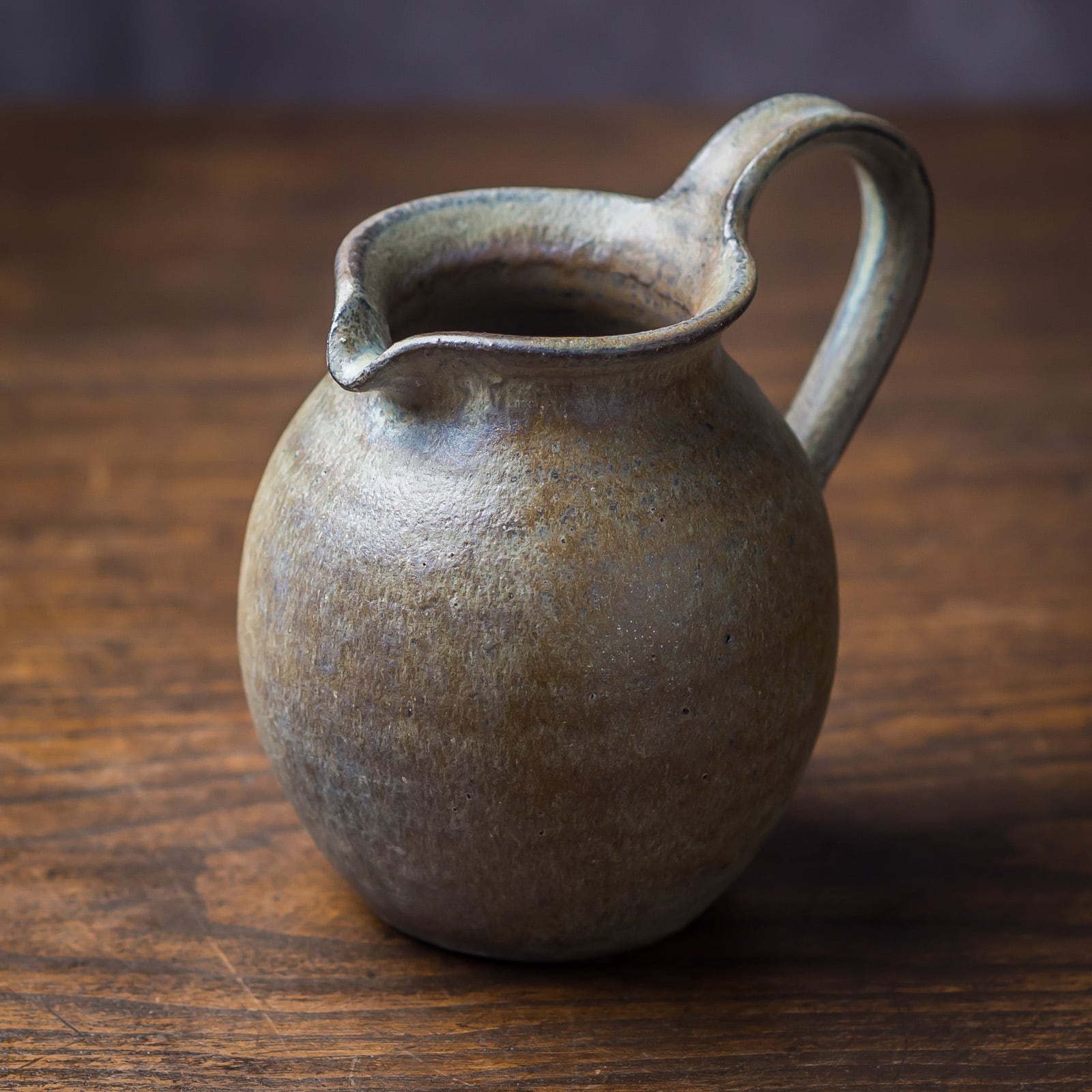 水差し ブロンズグレー（ピッチャー・花瓶）／安藤美和 | 手作りの器