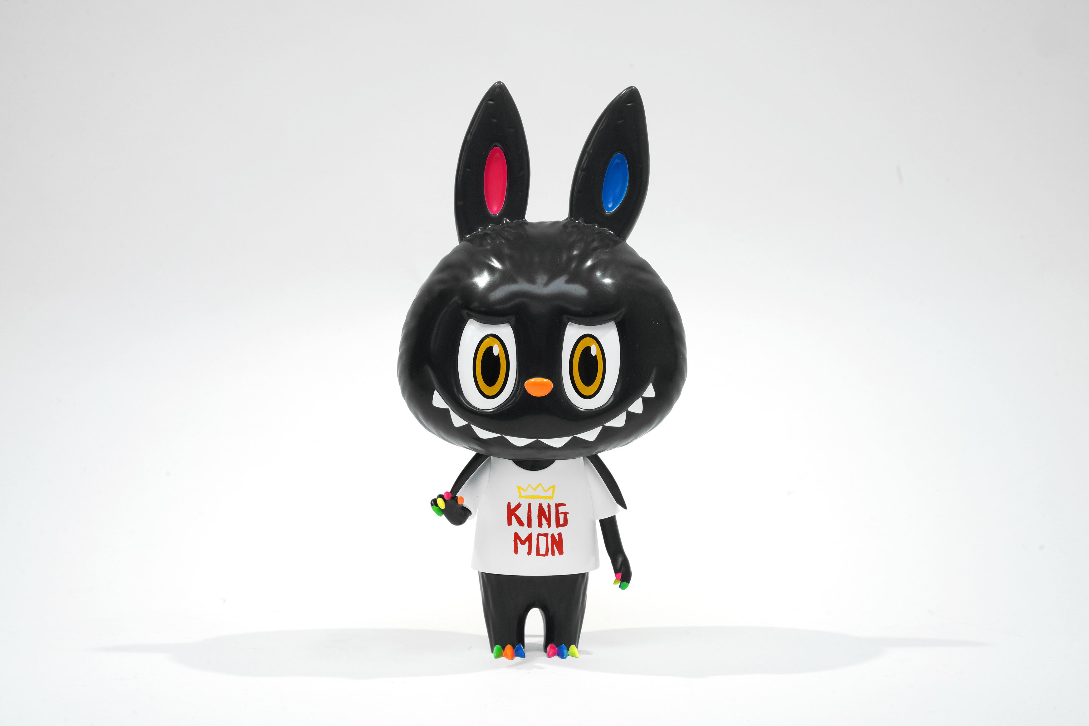LUNA by kohei ogawa x how2work hk ソフビ
