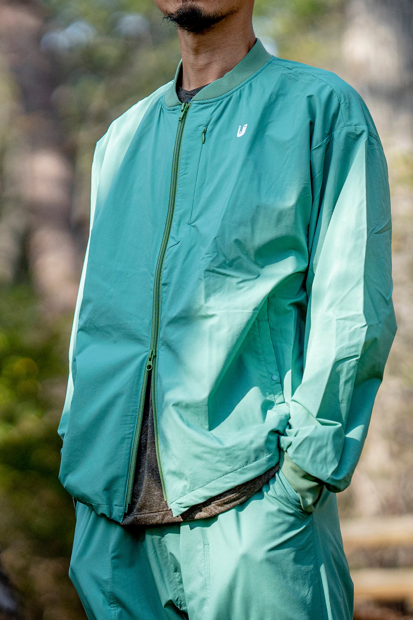 Sato Wind Blouson: Malachite | TANNUKI Running Wear Shop