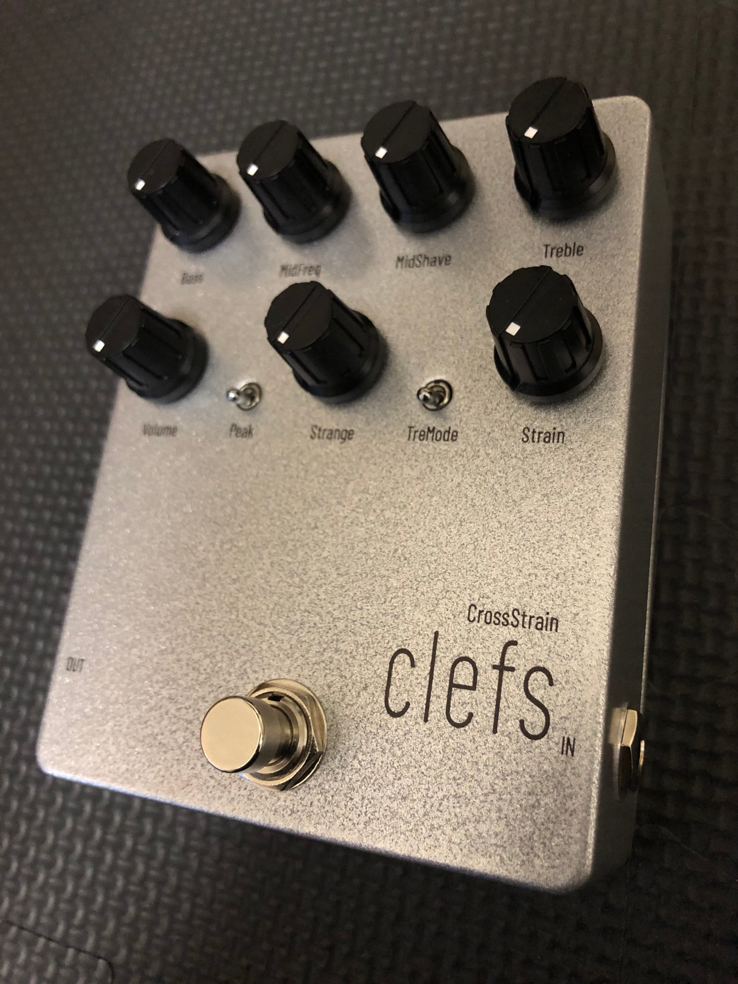 clefs #4 CrossStrain | clefs