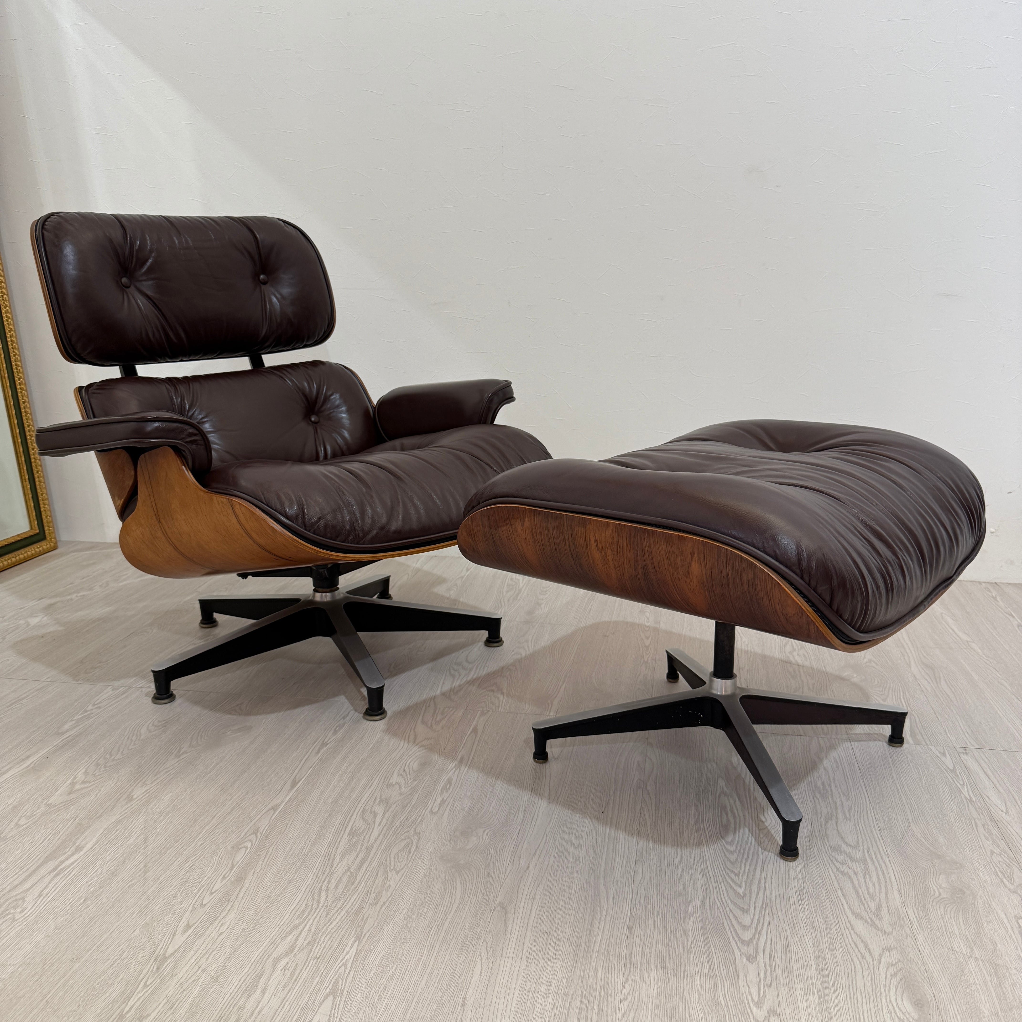 正規品 希少色 ハーマンミラー イームズラウンジチェア オットマン
