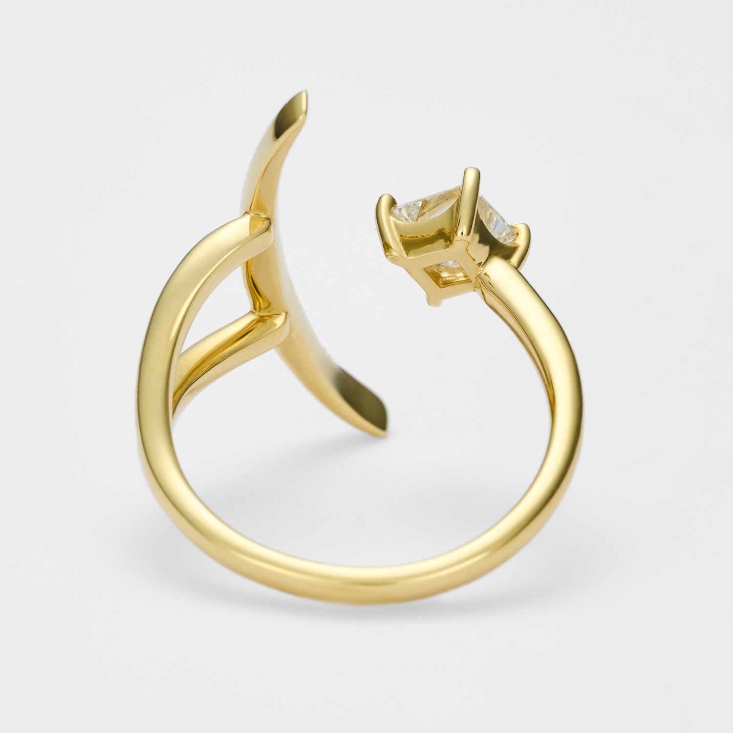 K18YGダイヤモンドリング｜リング｜ベルシオラ 公式オンラインストア