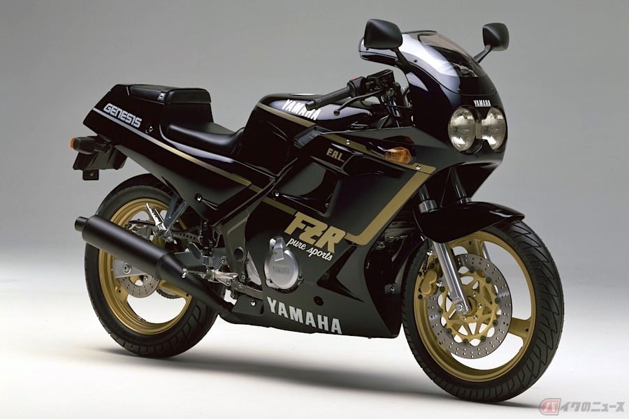 ヤマハの4サイクル4気筒250ccレーサーレプリカの本命「FZR250」が登場