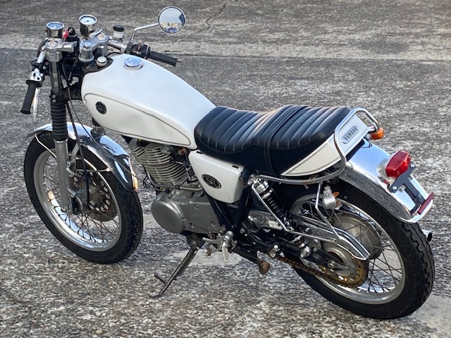 ヤマハ SR400が入荷しました。 | バイクパーツのジャンクボックス