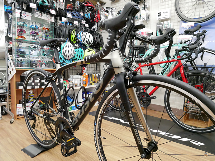 GUSTO RCR Team DURO Sports 2021年モデル – スポーツサイクル ウエキ