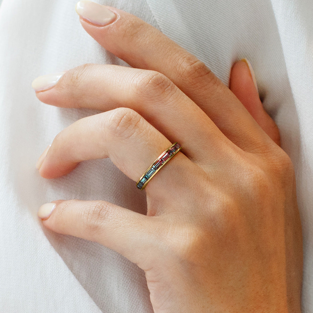 ビズー公式】アレキサンドライト(ラボグロウン) K18/PTリング