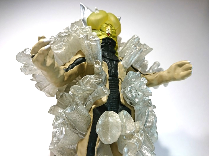 ウルトラ大怪獣シリーズ5000が到着！（プラチク星人） - 大怪獣バトル