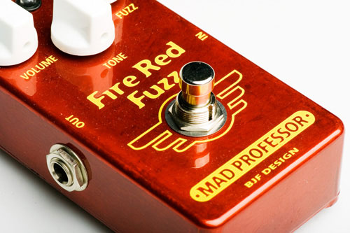 Big Muffの進化系 Mad Professor 「Fire Red Fuzz」♪ - これって