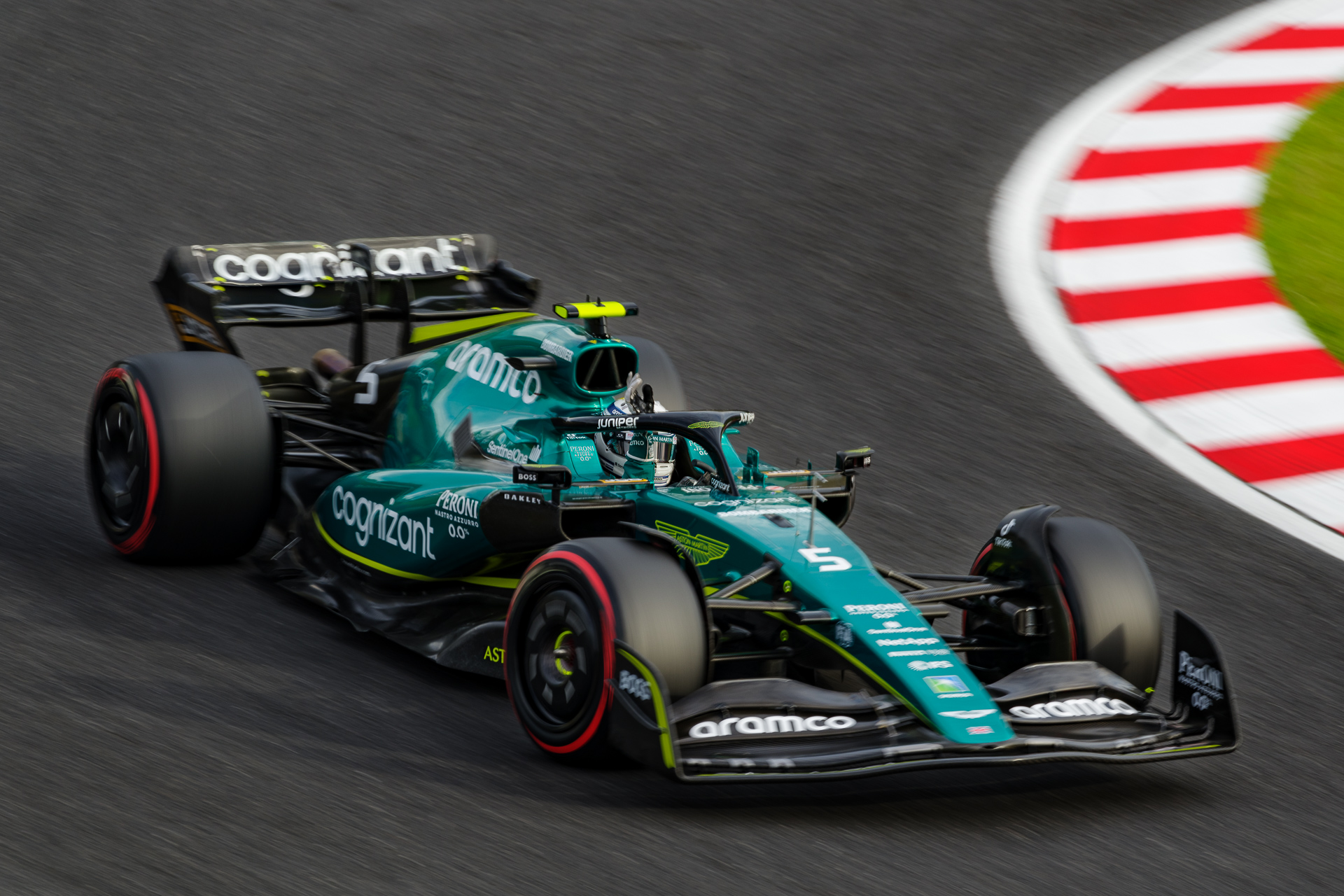 F1日本GP 2022】3年ぶりの鈴鹿サーキットに20万人が集まる – 酔人日月