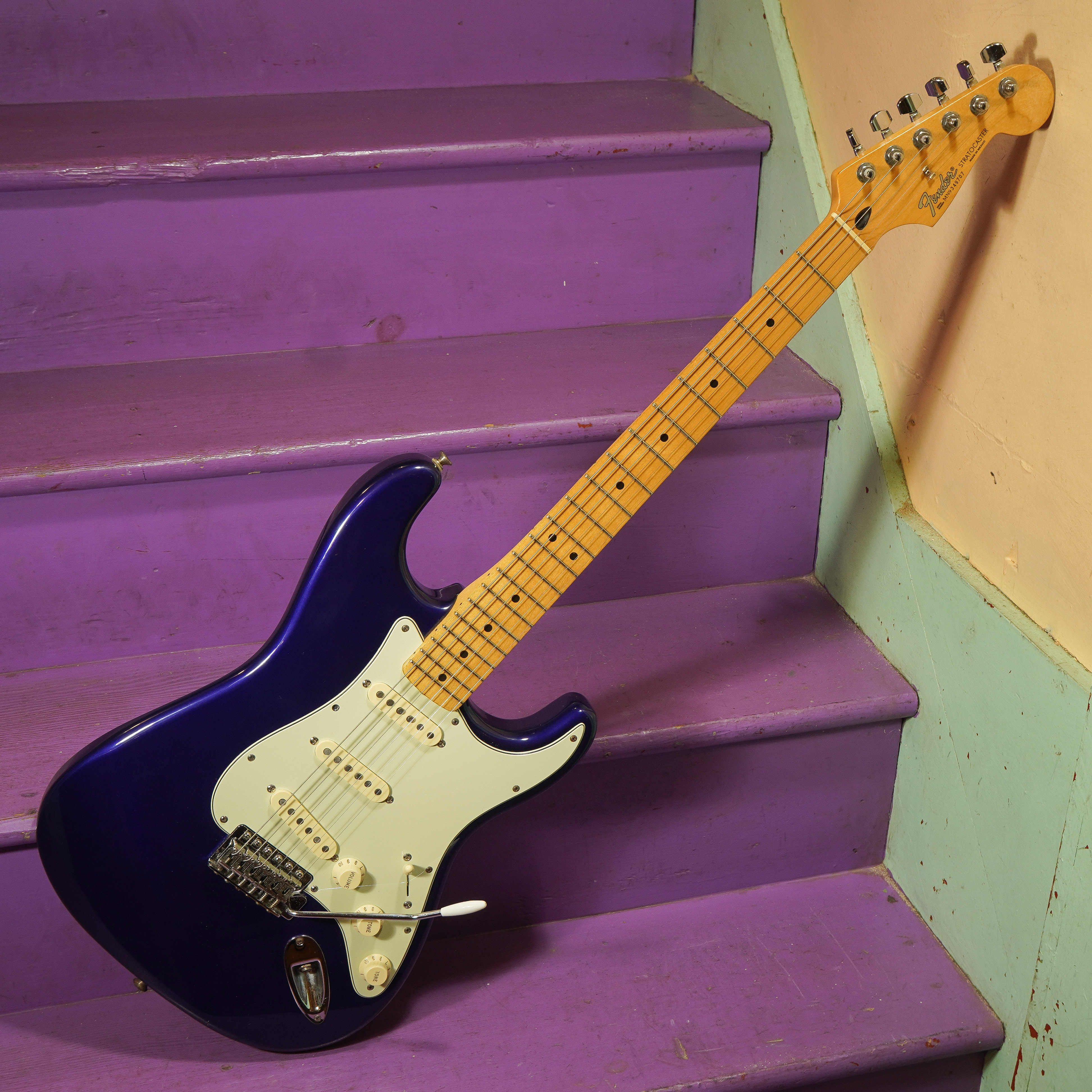 1999 Fender Mexico Stratocaster w/Robert Cray Pickups Electric Guitar