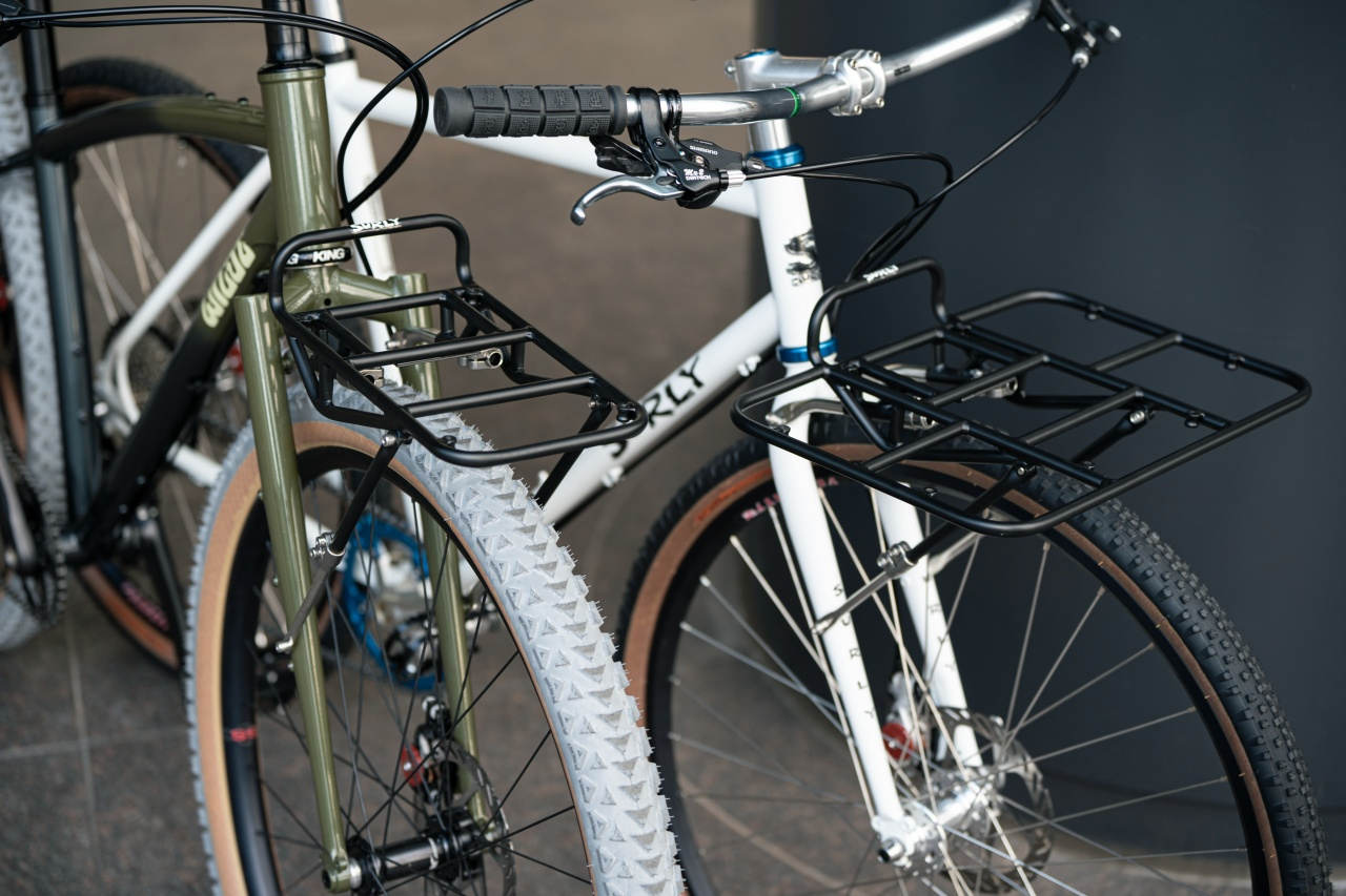 NEW 8pack rack & 24pack rackとあの男。 - BLUE LUG BLOG | 自転車店