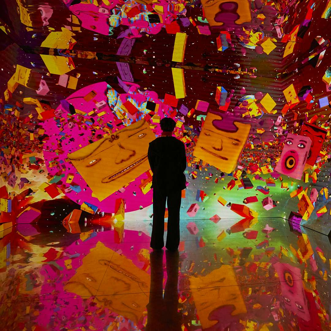 ワタリウム美術館で「オスジェメオス＋バリー・マッギー One More 展