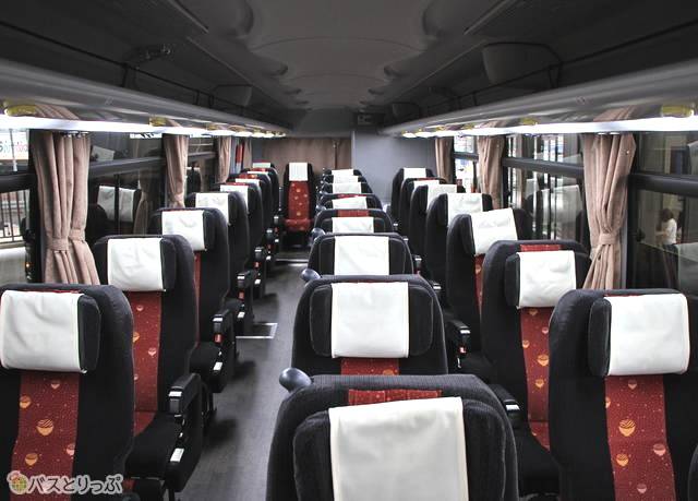 2種類】高松エクスプレス「フットバス」の車両シートタイプ・車内設備