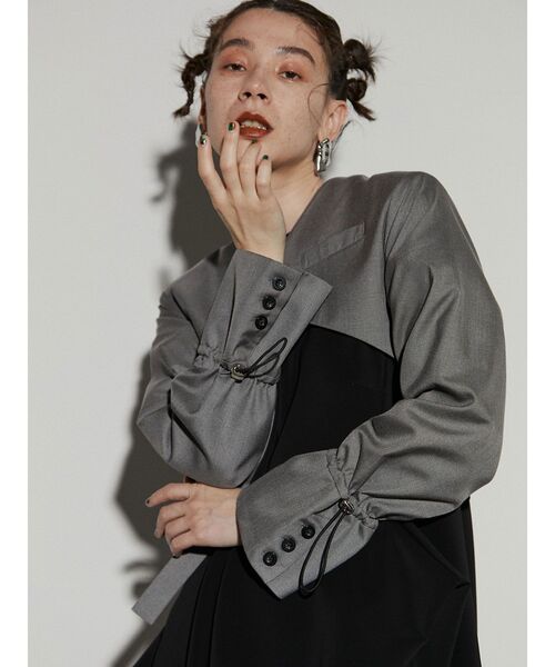 UN3D.（アンスリード）の「クロップドジャケット（ノーカラー