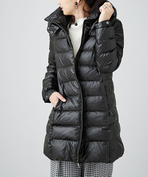 NANO universe（ナノユニバース）の「西川ダウン/FOXファーシャイニー