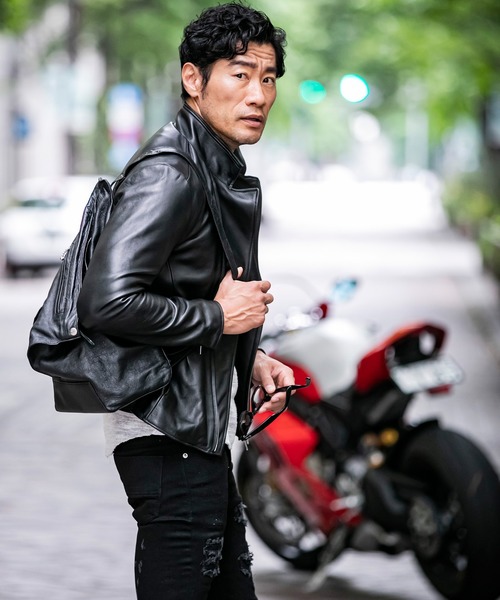 Buffalo Bobs（バッファローボブズ）の「ZENON(ゼノン)シープレザー