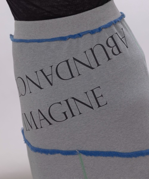 セール】配色ボアスウェット バックテキストジップスカート（スカート