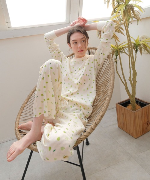 FRUIT OF THE LOOM（フルーツオブザルーム）の「ワッフル長袖上下