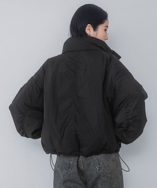 JEANASIS（ジーナシス）の「ソデ2WAYポケットボリュームショートコート