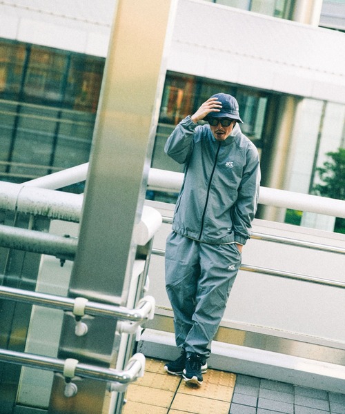 Back Channel（バックチャンネル）の「TRACK JACKET（ナイロン