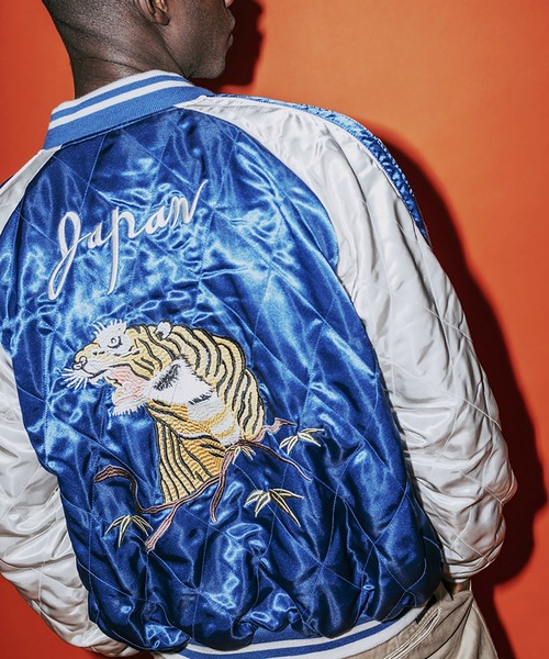 Alpha Industries（アルファインダストリーズ）の「リバーシブル