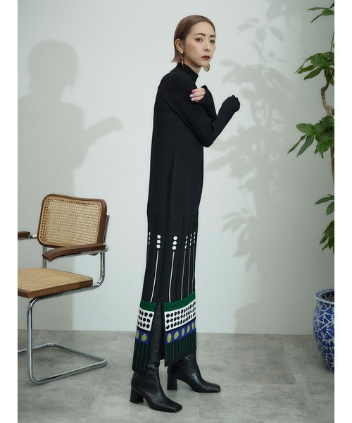 UN3D.（アンスリード）の「ミックスドットジャカードニットワンピース